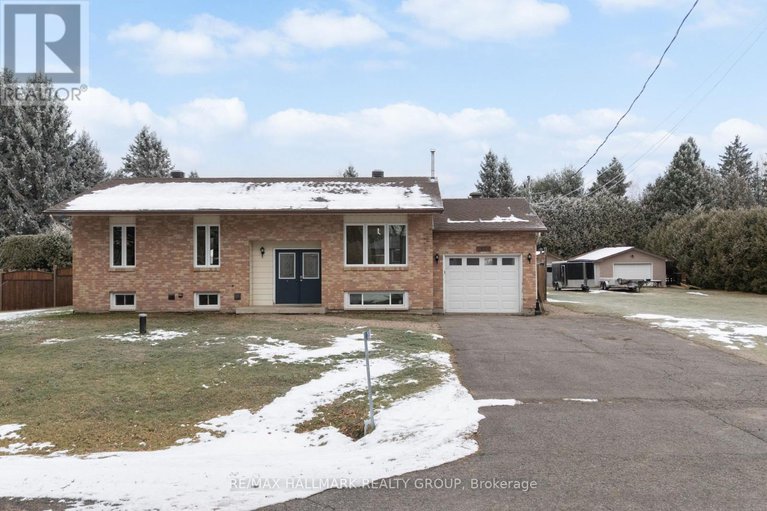 29137387/1050-barnett-drive/cumberland-village/ottawa/ontario/K4C1C7_2