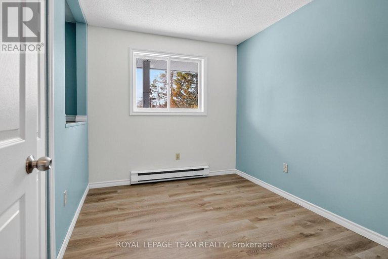 29433004/3333-white-spruce-street/osgoode/ottawa/ontario/K0A2W0_17