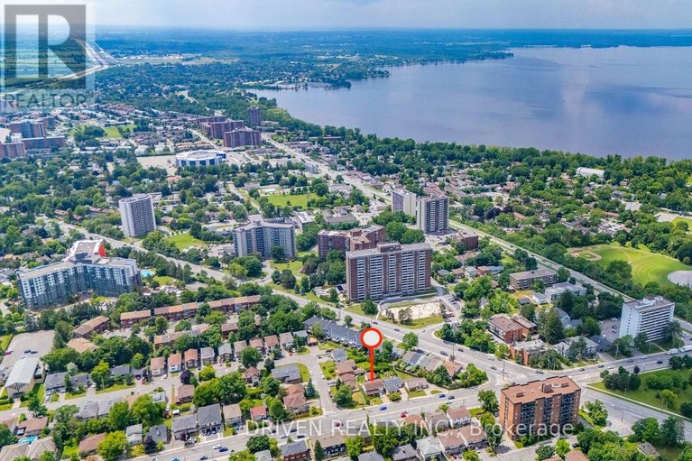 29582368/876-pinecrest-road/fairfield-heights/ottawa/ontario/K2B6B2_24