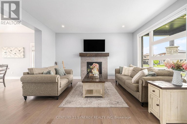 28655293/20-pleasant-street/north-stormont-finch-twp/north-stormont/ontario/K0A1R0_5
