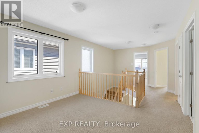 28984238/618-moorpark-avenue-n/emerald-meadowstrailwest/ottawa/ontario/K2M0B6_26