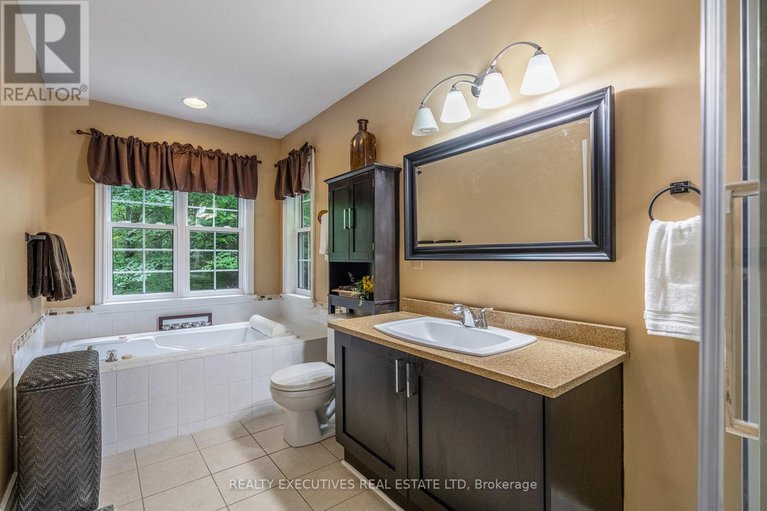 28585134/3306-carman-road/south-dundas-matilda-twp/south-dundas/ontario/K0E1W0_16