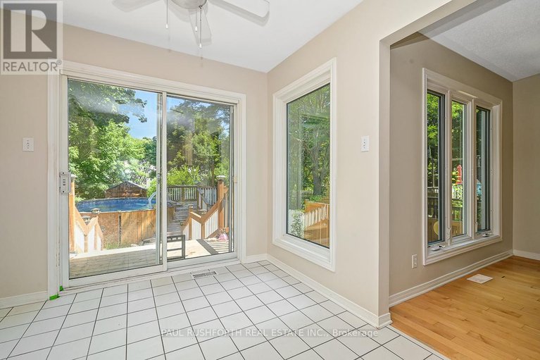 28941276/98-piper-crescent/morgans-grantsouth-march/ottawa/ontario/K2K2S9_12