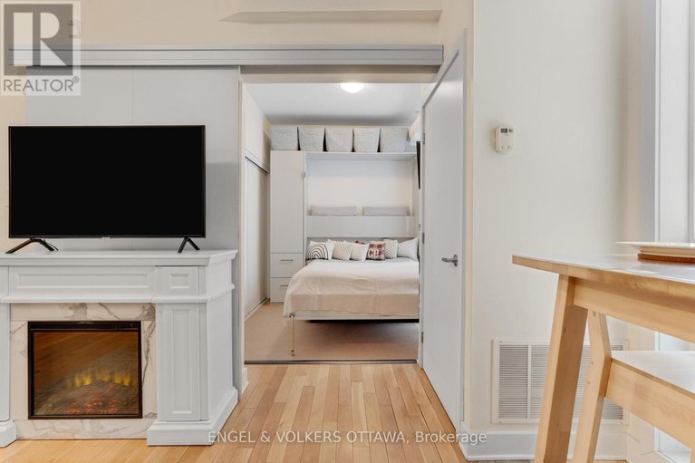 29426650/104-360-cumberland-street/lower-townbyward-market/ottawa/ontario/K1N0B1_25