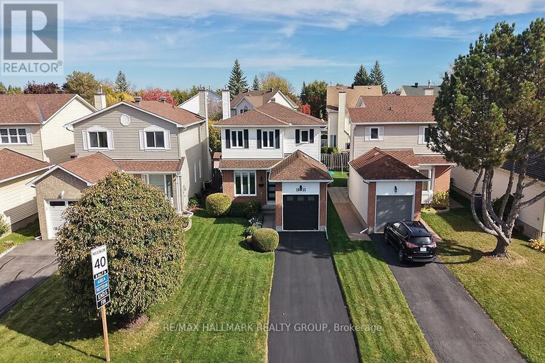 29008692/1915-orchardview-avenue/fallingbrookgardenway-south/ottawa/ontario/K4A3H1_29