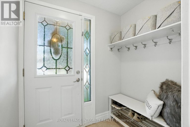 28545916/1760-lafrance-drive/queenswood-heights-south/ottawa/ontario/K1E2H2_3
