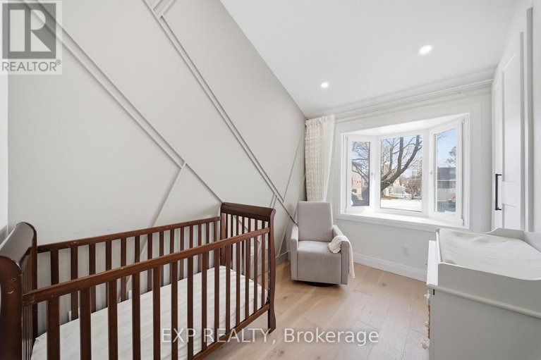 29552077/89-norice-street/meadowlandscrestview/ottawa/ontario/K2G2X9_20