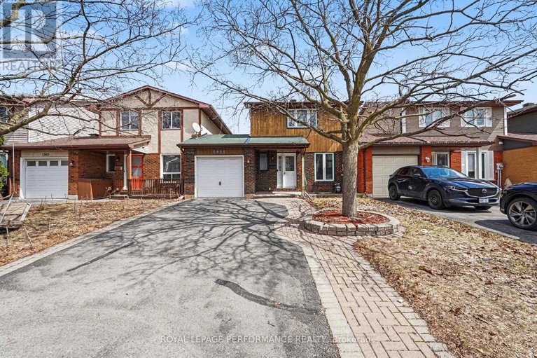 29446778/1367-cedarcroft-crescent/pineview/ottawa/ontario/K1B5G8_34