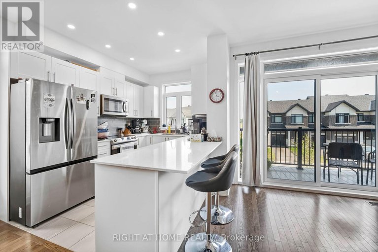 28657767/556-tahoe-heights/leitrim/ottawa/ontario/K1T0X5_16