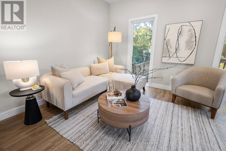 28968738/a-b-247-granville-street/vanier/ottawa/ontario/K1L6Z3_9