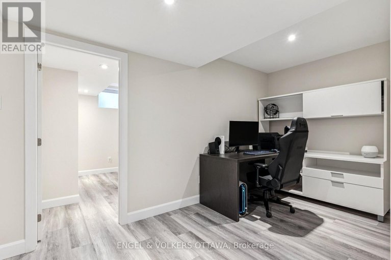 28941838/529-lucent-street/village-of-russell/russell/ontario/K4R0G3_41
