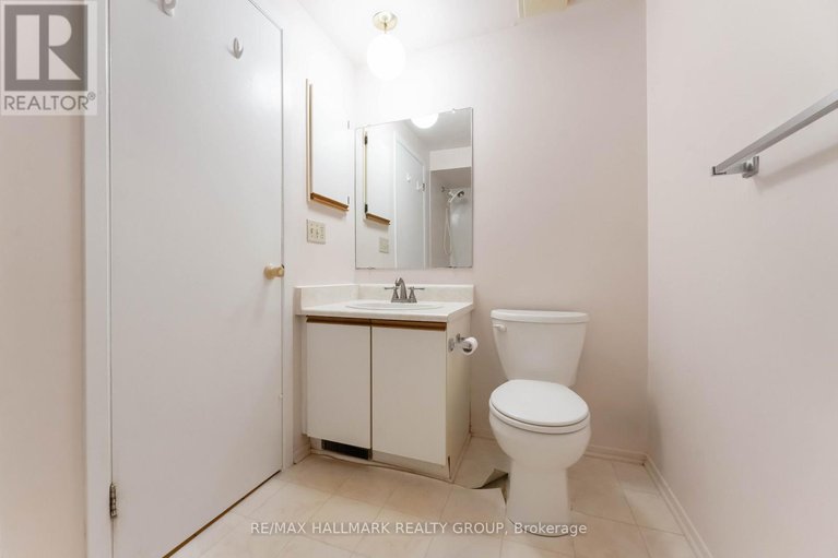 28859547/447-canotia-place/fallingbrookpineridge/ottawa/ontario/K4A2K1_26