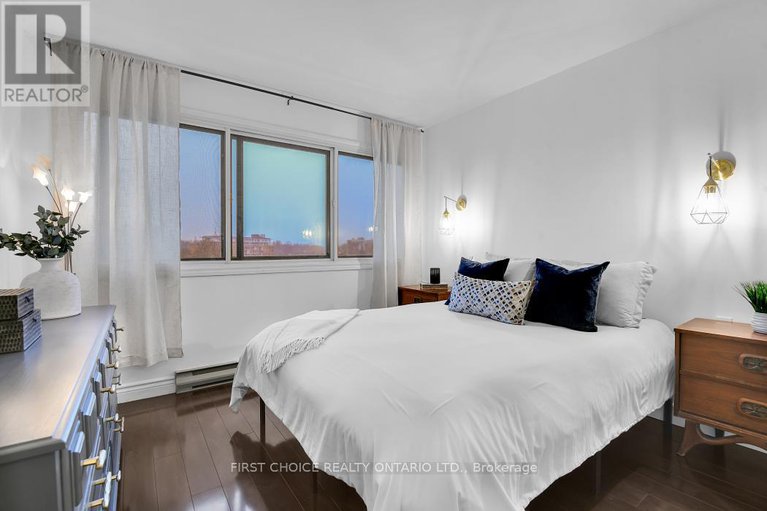 29142164/714-40-landry-street/vanier/ottawa/ontario/K1L8K4_16