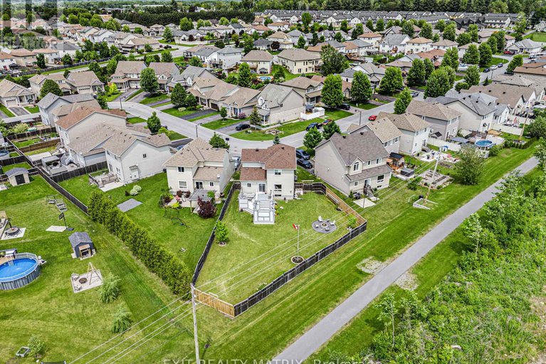 28424962/252-opale-street/clarencerockland-twp/clarence-rockland/ontario/K4K0G2_37