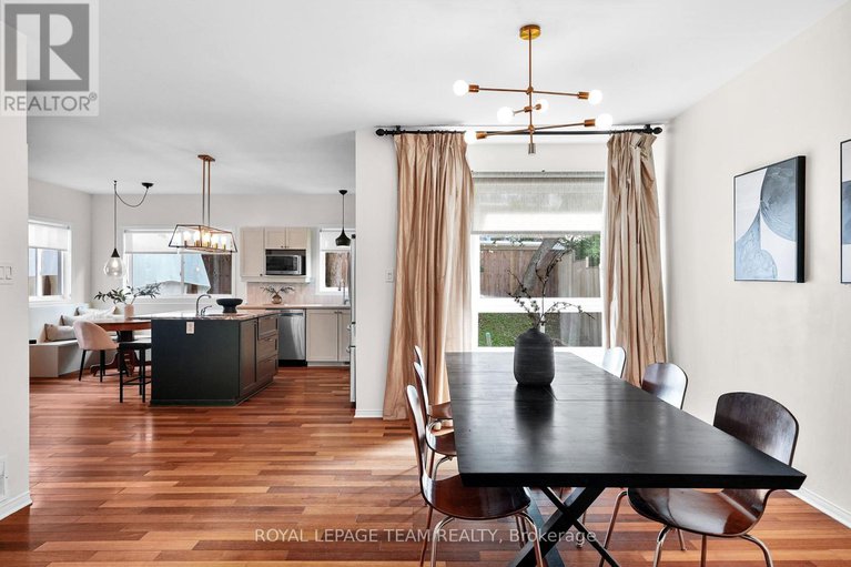 28812426/2122-saunders-avenue/woodroffe/ottawa/ontario/K2A4C7_10