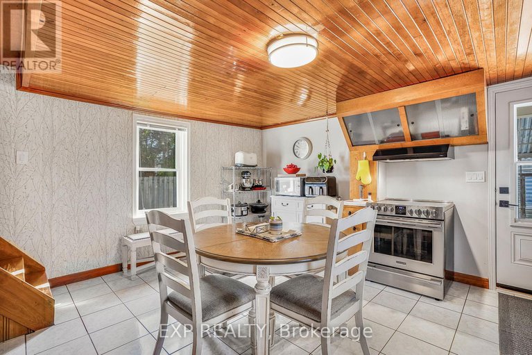 28882861/26-alexander-street-w/maxville/north-glengarry/ontario/K0C1T0_8