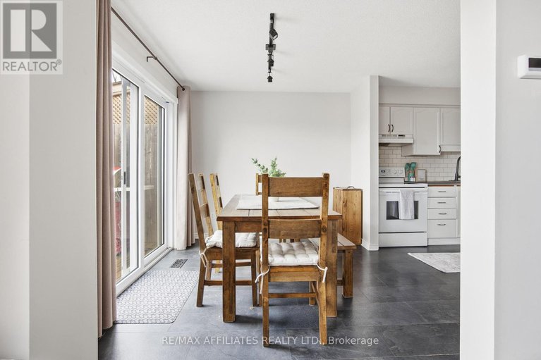 29040034/128-dunham-street/carleton-place/carleton-place/ontario/K7C4M8_6