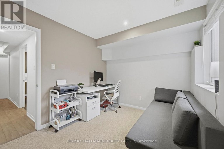 29606721/5-795-montreal-road/cfb-rockcliffe-and-area/ottawa/ontario/K1K0S9_27