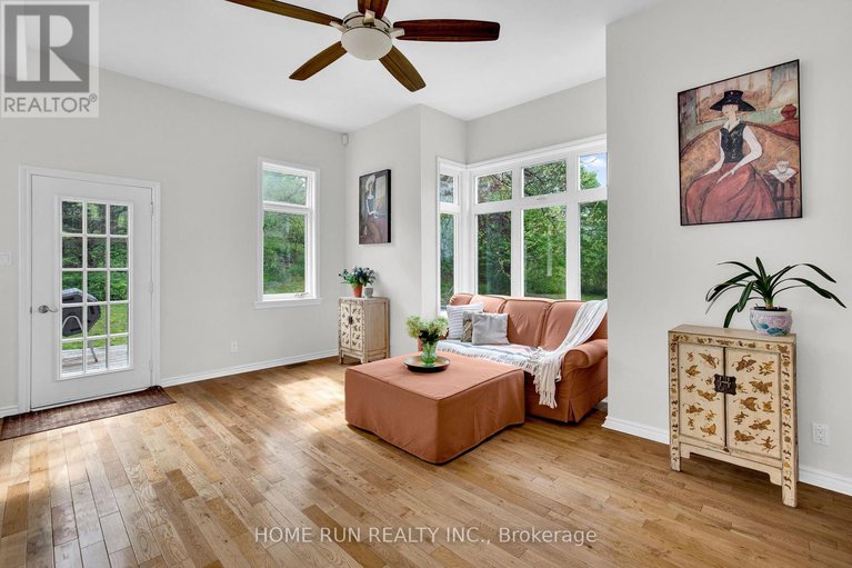 28330445/112-lochcarron-crescent/huntley-ward-south-east/ottawa/ontario/K0A1L0_26