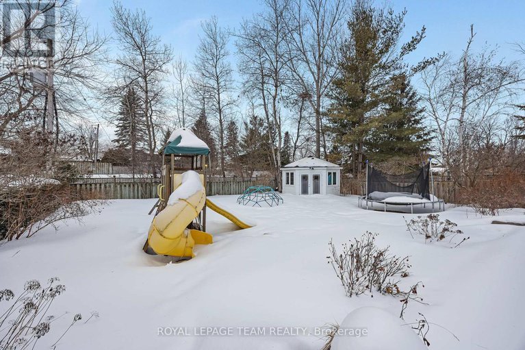 29398267/6-stroughton-crescent/munster/ottawa/ontario/K0A3P0_49