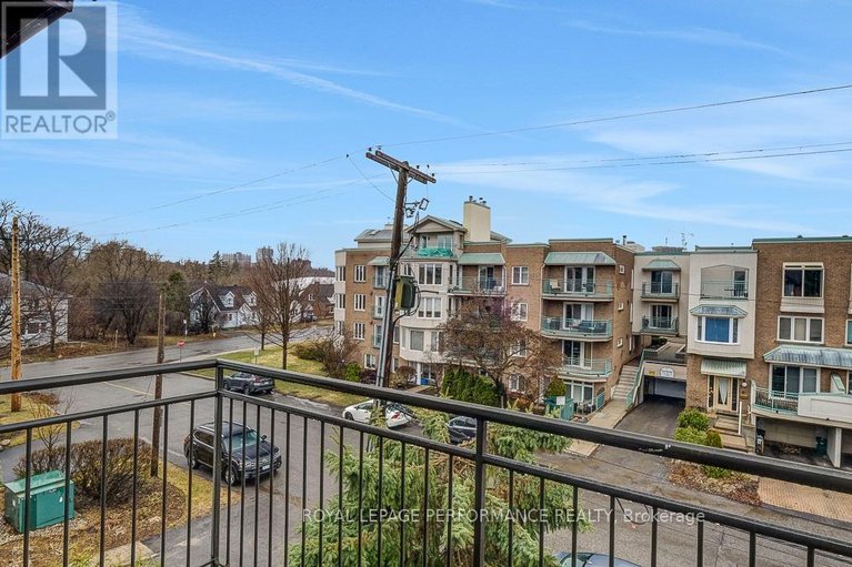 29619471/2d-4-columbus-avenue/overbrook/ottawa/ontario/K1K1R3_37
