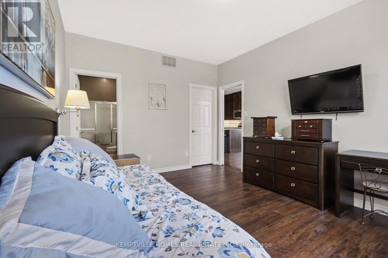 29650659/171-royal-landing-gate/north-grenville-twp-kemptville-south/north-grenville/ontario/K0G1J0_14