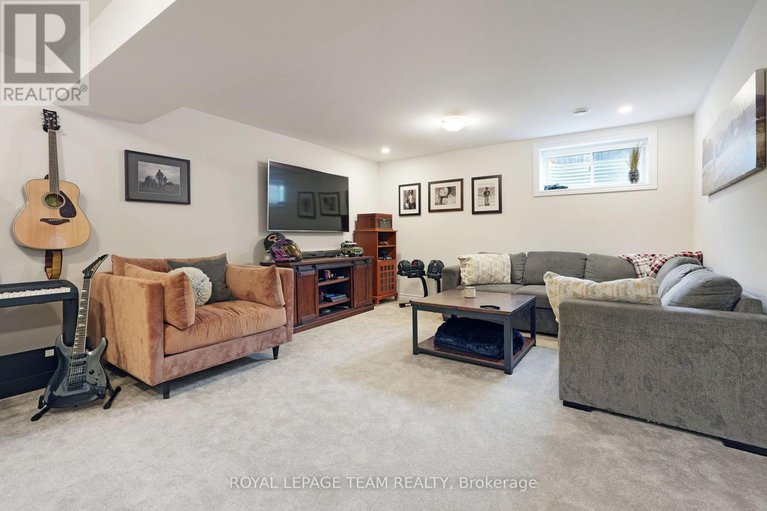 28515147/608-enclave-lane/town-of-rockland/clarence-rockland/ontario/K4K0M8_33