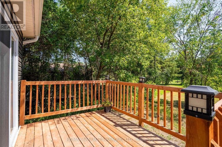 28797294/18222-patrick-street/south-glengarry-charlottenburgh-twp/south-glengarry/ontario/K0C2J0_45