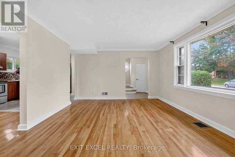 28910924/1456-larose-avenue/carlington/ottawa/ontario/K1Z7X8_6