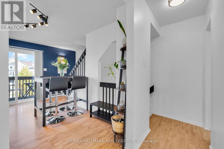 28934714/3-5-timberview-way/westcliffe-estates/ottawa/ontario/K2H9M6_8