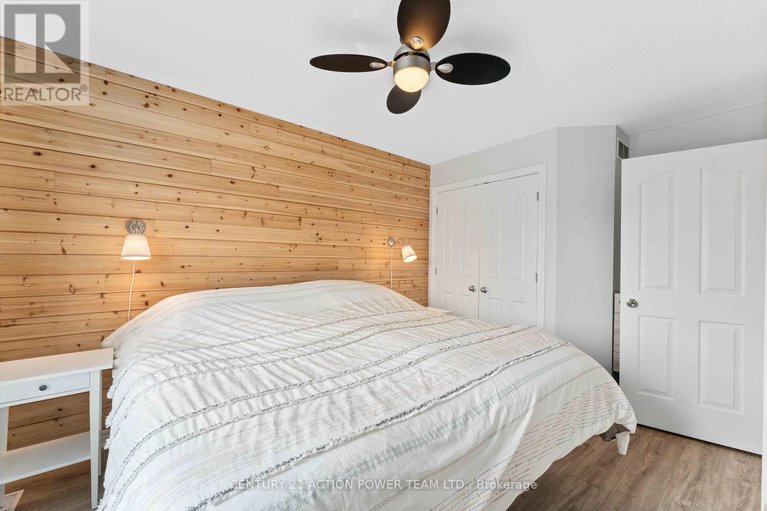 28387395/965-gosnell-terrace/fallingbrookgardenway-south/ottawa/ontario/K4A5C5_33
