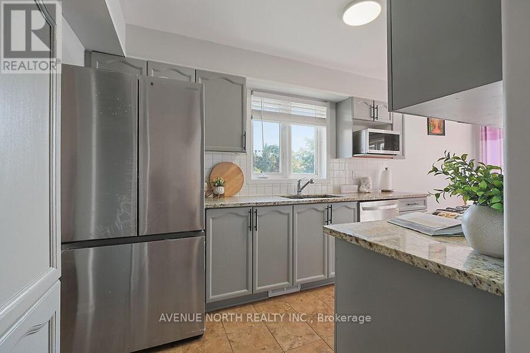 28782241/59-splinter-crescent/fairfield-heights/ottawa/ontario/K2B1B3_8