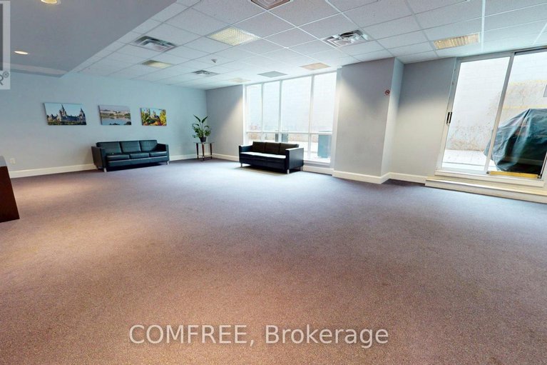 29146987/709-134-york-street/lower-townbyward-market/ottawa/ontario/K1N1K8_14