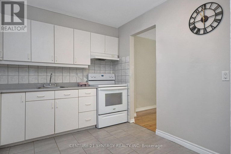 28835571/57-4613-carrington-place/pineview/ottawa/ontario/K1B4R1_11
