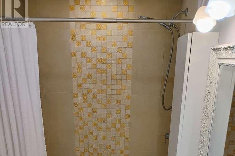 29482302/60-mariposa-avenue/rockcliffe/ottawa/ontario/K1M0V1_30