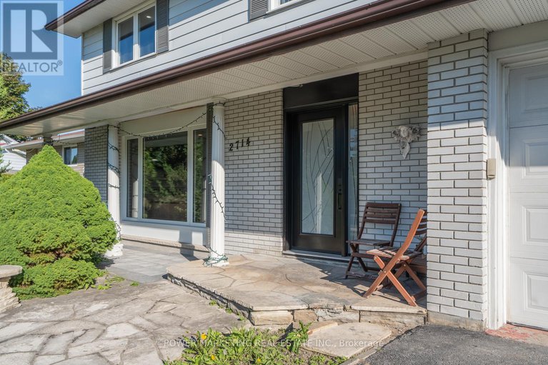 28389026/2714-hickson-crescent/redwood-park/ottawa/ontario/K2H6Y6_5