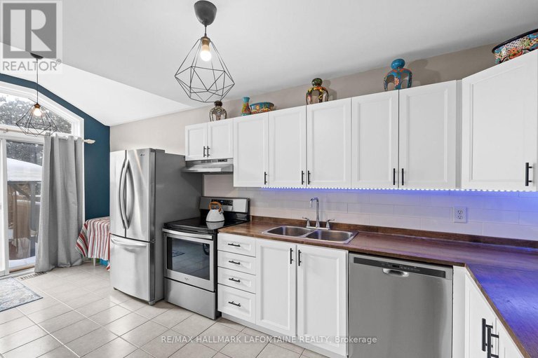 29442659/1802-turnberry-road/queenswood-heights-south/ottawa/ontario/K1E3V1_10