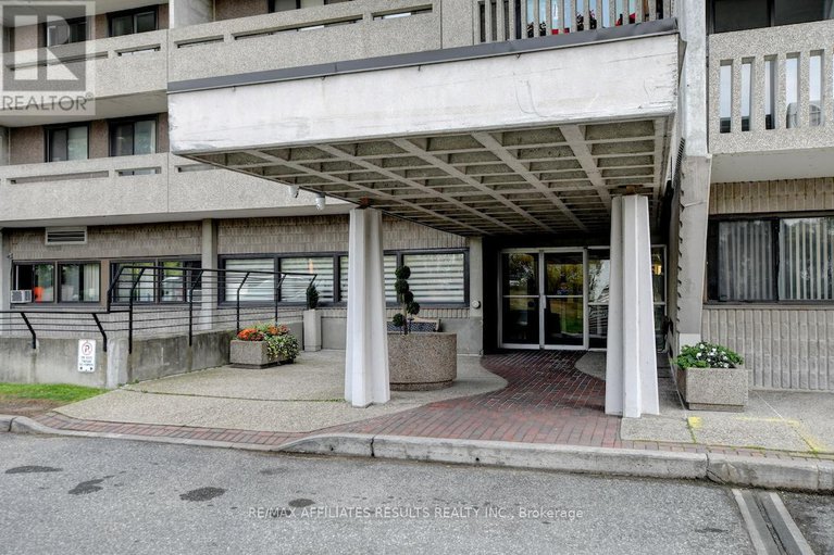 28752552/304-415-greenview-avenue/britannia/ottawa/ontario/K2B8G5_5