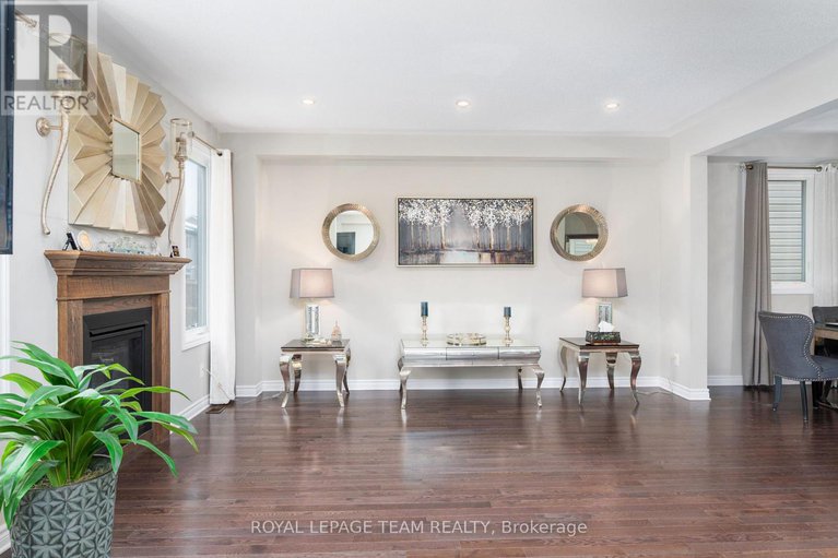 28163521/12-knockaderry-crescent/half-moon-bay/ottawa/ontario/K2C3H2_9