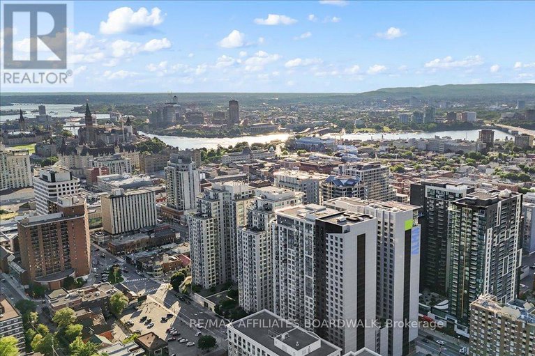 28649694/206-242-rideau-street-s/sandy-hill/ottawa/ontario/K1N0B7_22