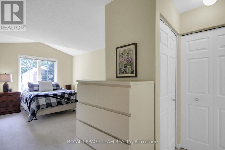 28617518/16-riverbank-court/stittsville-central/ottawa/ontario/K2S1V7_19