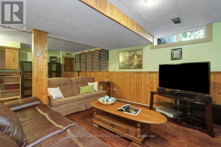 29048686/68-pheasant-run-drive/pheasant-run/ottawa/ontario/K2J2R4_34