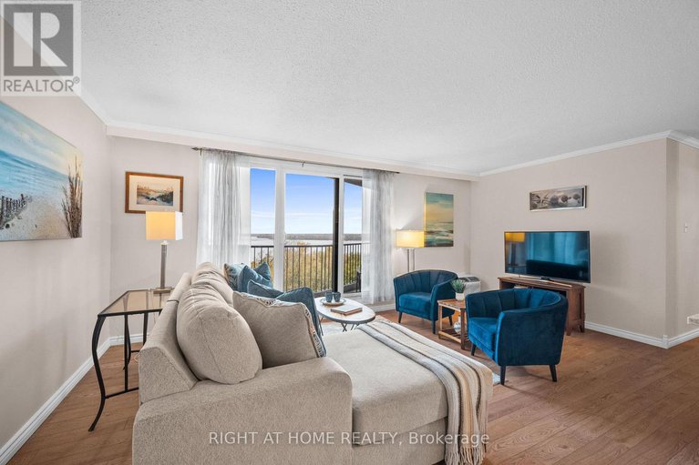 29214067/1006-1025-richmond-road/woodroffe/ottawa/ontario/K2B8G8_15