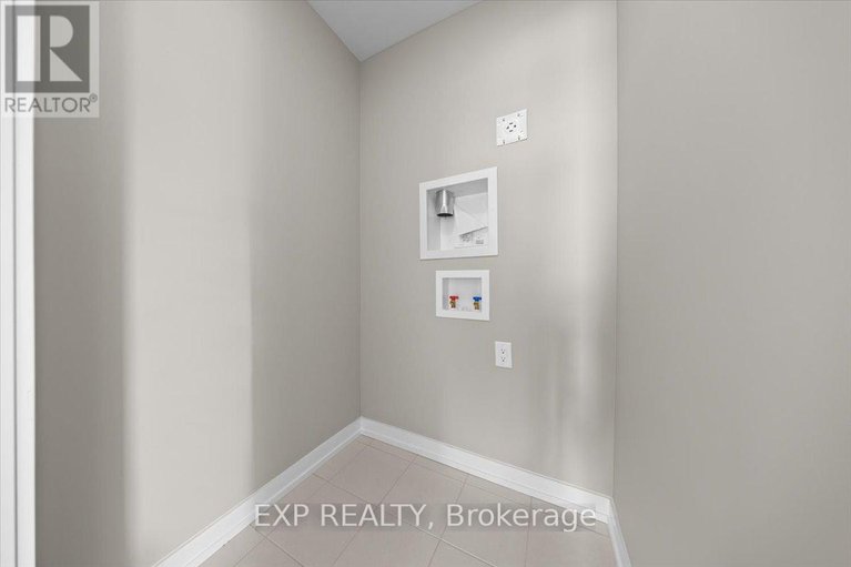 29652575/212-tobiano-private/stittsville-south/ottawa/ontario/K0A2Z0_19