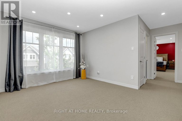 28656845/674-putney-crescent/stittsville-south/ottawa/ontario/K2S2N7_11
