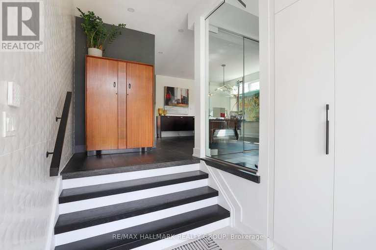 28843847/2154-rice-avenue/woodroffe/ottawa/ontario/K2A0C4_3