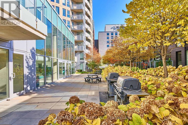 29046797/2703-40-nepean-street/ottawa-centre/ottawa/ontario/K2P0X5_34