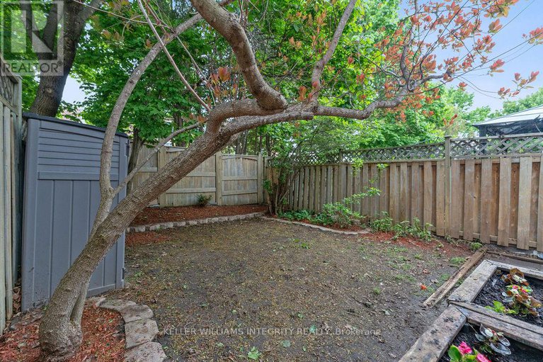 28368286/10-baton-court/katimavik/ottawa/ontario/K2L4C8_19