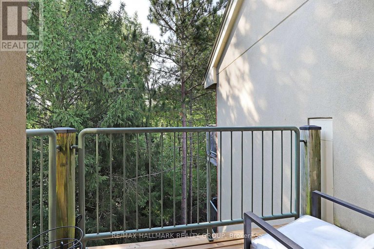 28828283/47-crispin-private/manor-park/ottawa/ontario/K1K2T7_23