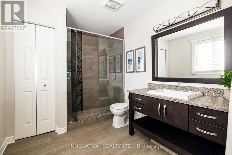 29480326/2751-massicotte-lane/emerald-woodssawmill-creek/ottawa/ontario/K1T3G9_19